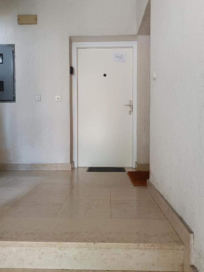 Apartman Vervis וואראז'דין מראה חיצוני תמונה