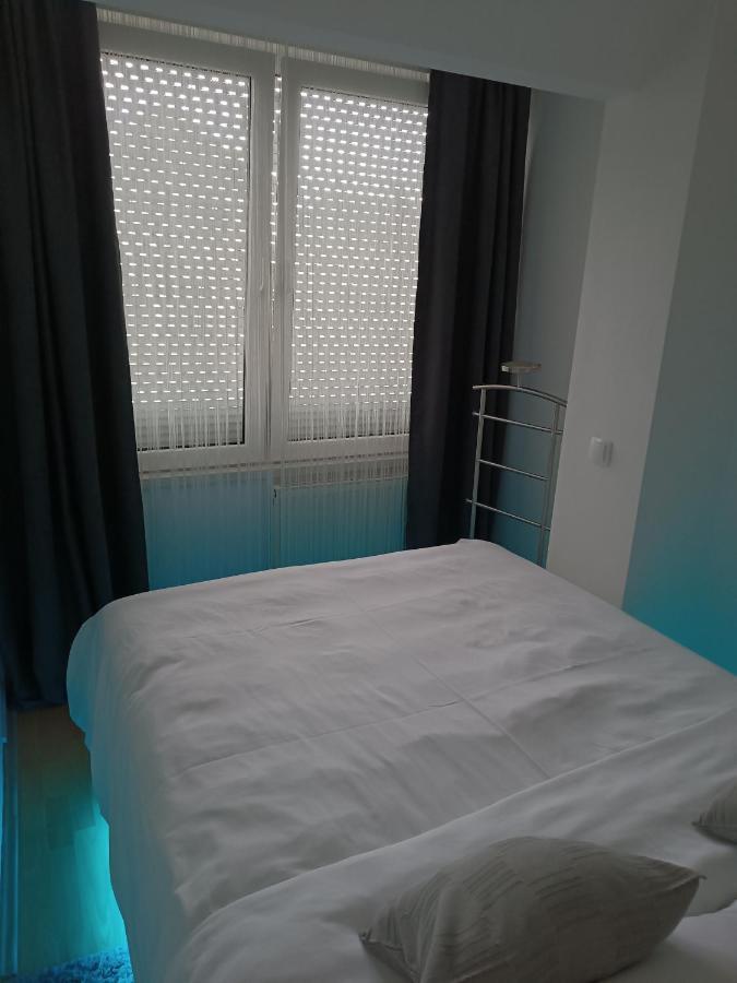 Apartman Vervis וואראז'דין מראה חיצוני תמונה